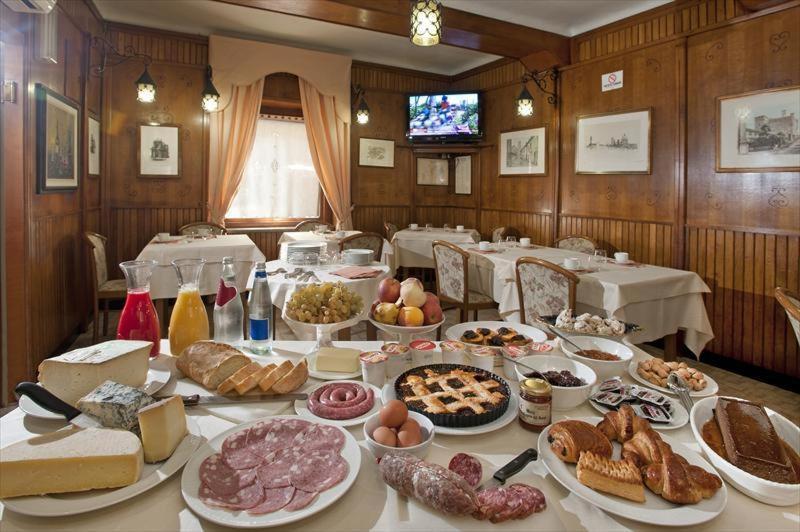 Albergo Badellino Bra Luaran gambar