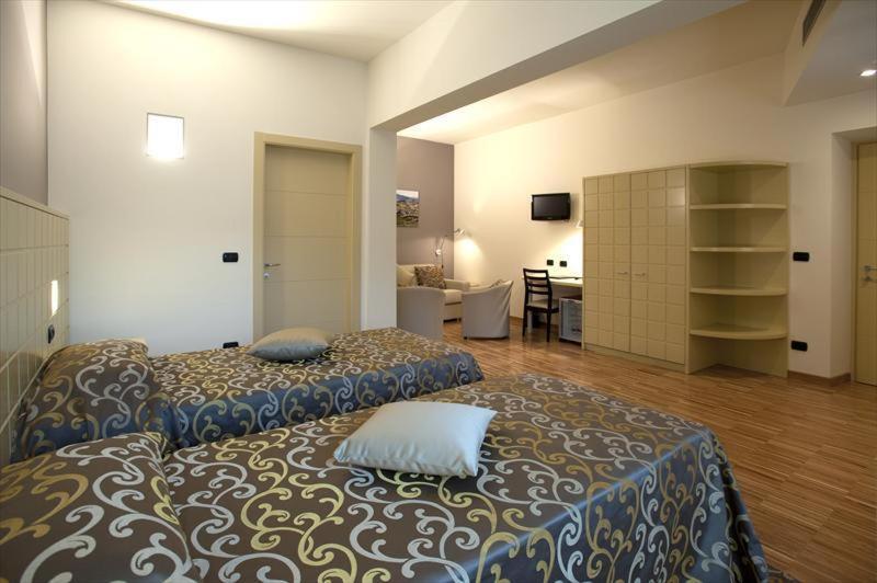 Albergo Badellino Bra Bilik gambar